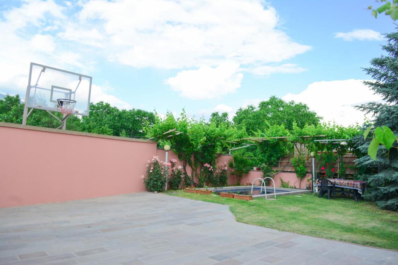 Old Bridge B&B Yeghegnadzor Exterior foto